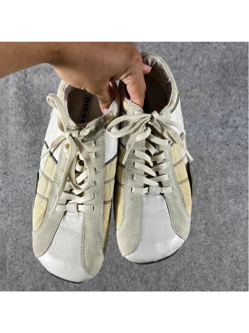 Diesel Aquila Sneakers Womens 8.5 White Beige Leather Suede Low Top Athletic Gym